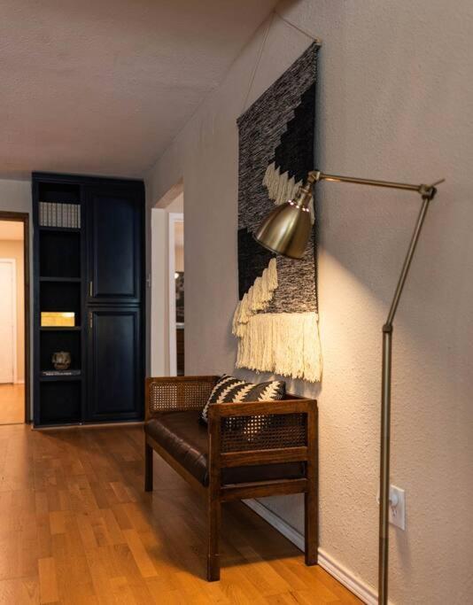 Escape To A Restored 1920S East Waco Bungalow Eksteriør billede